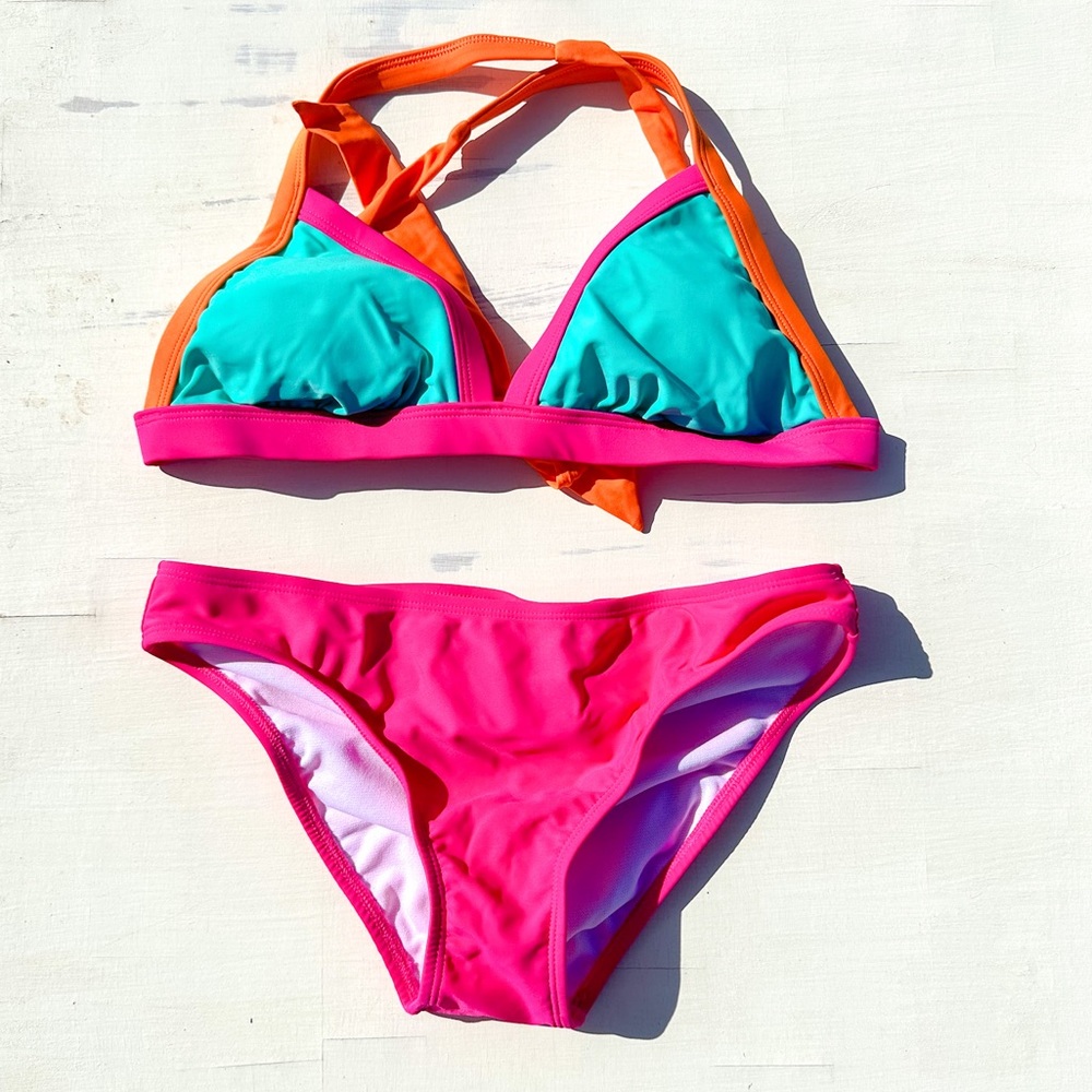 Tri color bikini